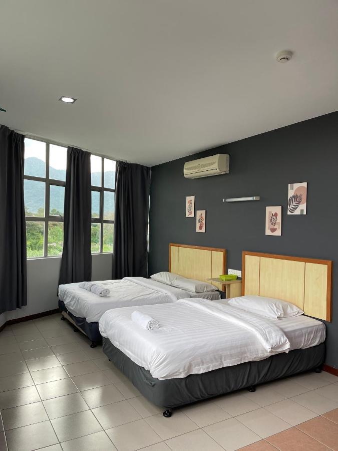 Fresh Hotel Falim 이포 외부 사진